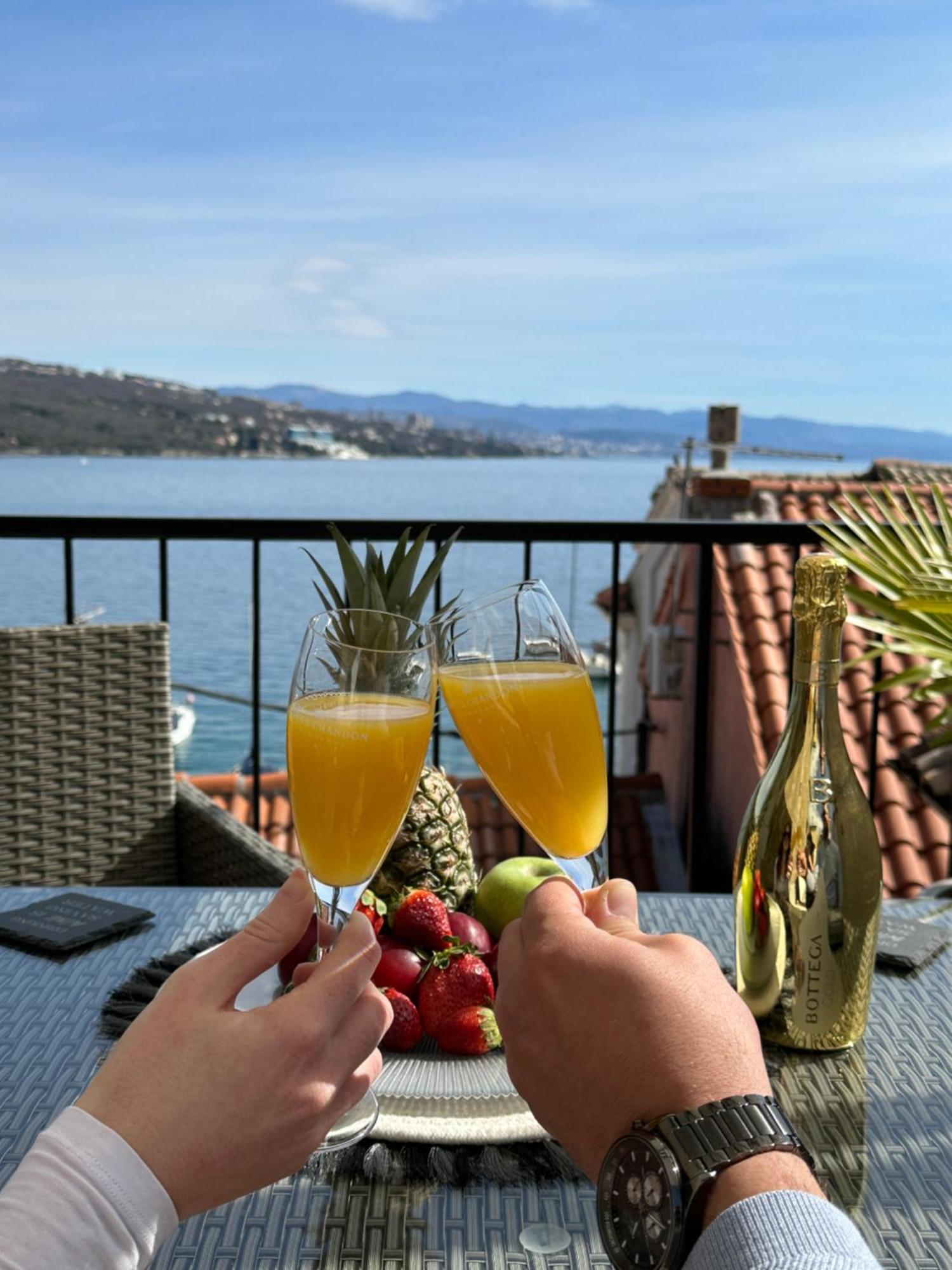 Villa Volos Apartment Karmen With Roof Terrace, Sea View, Free Private Parking 오파티아 외부 사진